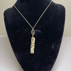 EUC. Multicolor bar/Jewel drop necklace.